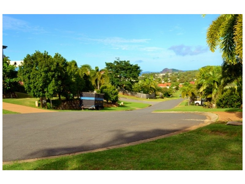 57 Benowa Drive, Taranganba QLD 4703