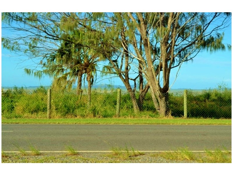 922 Scenic Highway, Kinka Beach QLD 4703