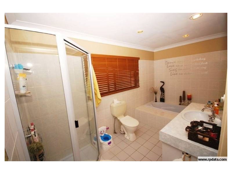 3a School Street, Yeppoon QLD 4703