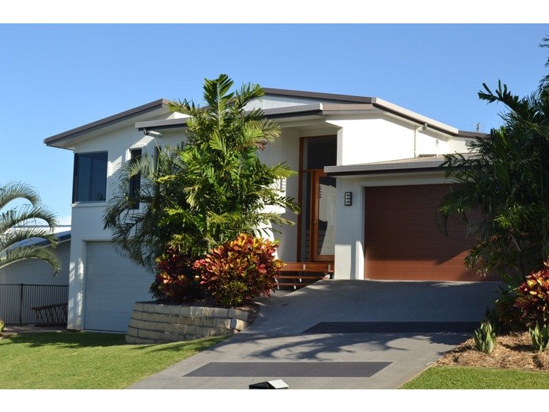 13 Mana Avenue, Pacific Heights QLD 4703
