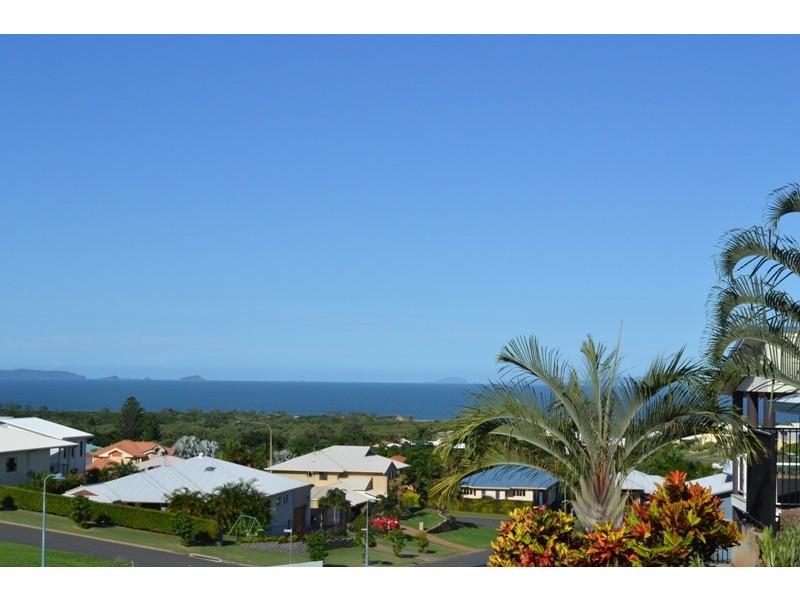 13 Mana Avenue, Pacific Heights QLD 4703