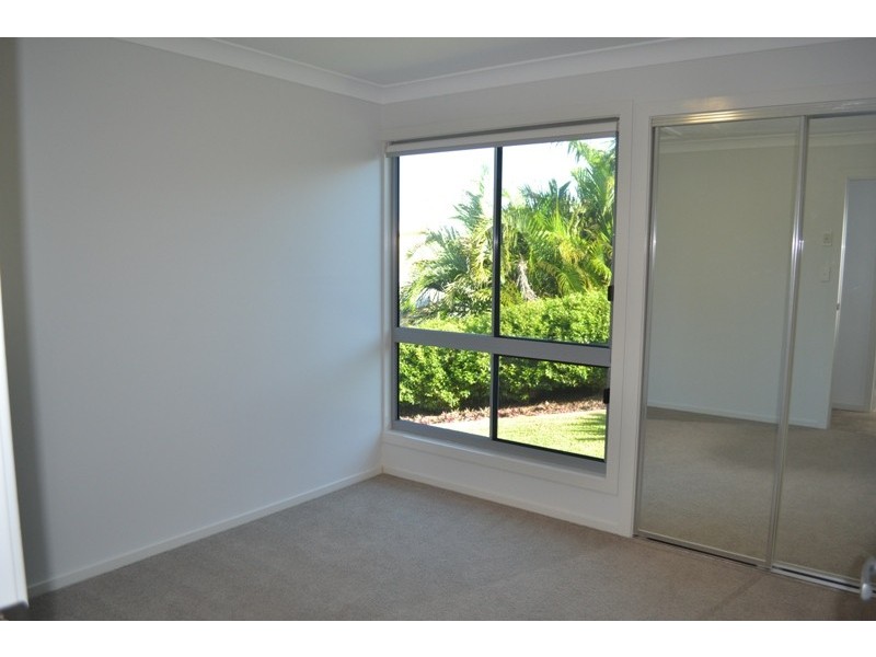 13 Mana Avenue, Pacific Heights QLD 4703