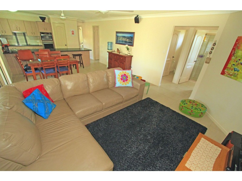 16 Kingfisher Drive, Yeppoon QLD 4703