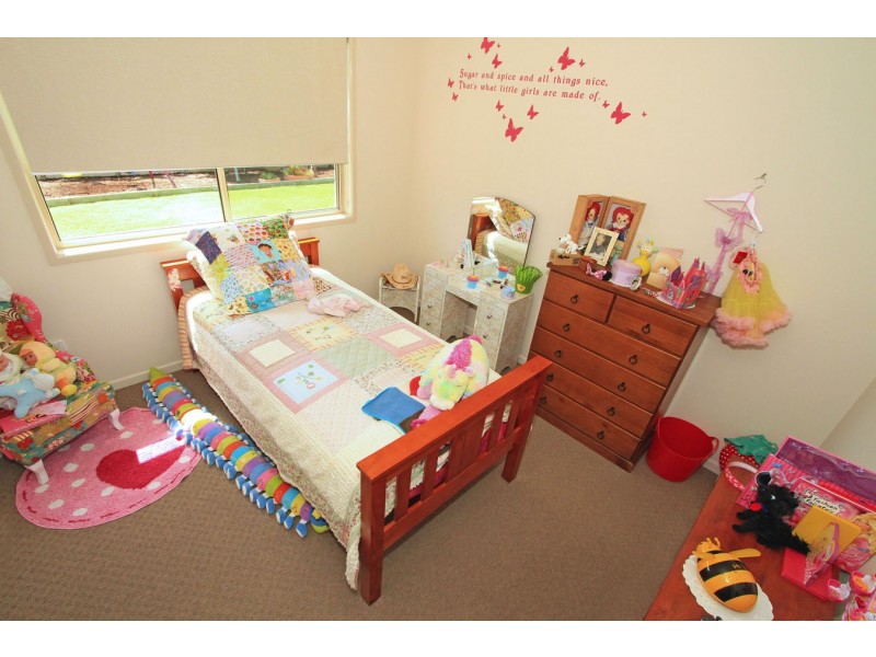 16 Kingfisher Drive, Yeppoon QLD 4703