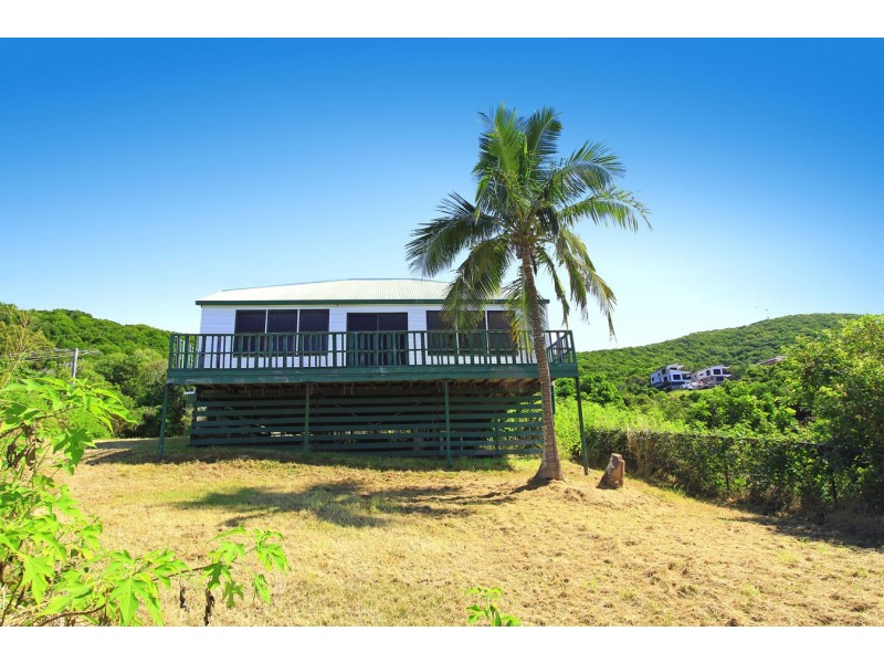 1 Ocean Circle, Yeppoon QLD 4703