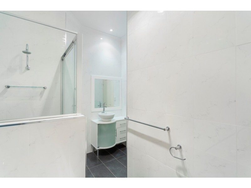 Unit 1, 43 Strow Street, Barlows Hill QLD 4703