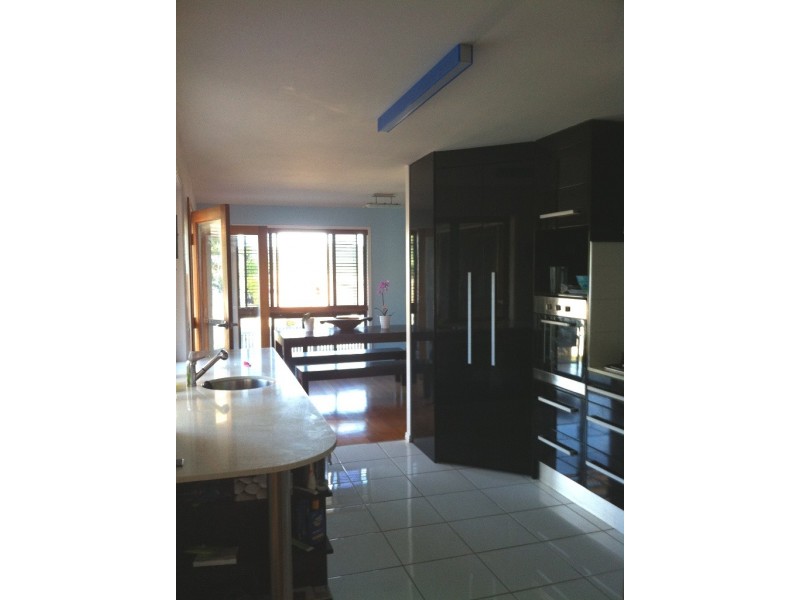 13 Driftwood Drive, Rosslyn QLD 4703