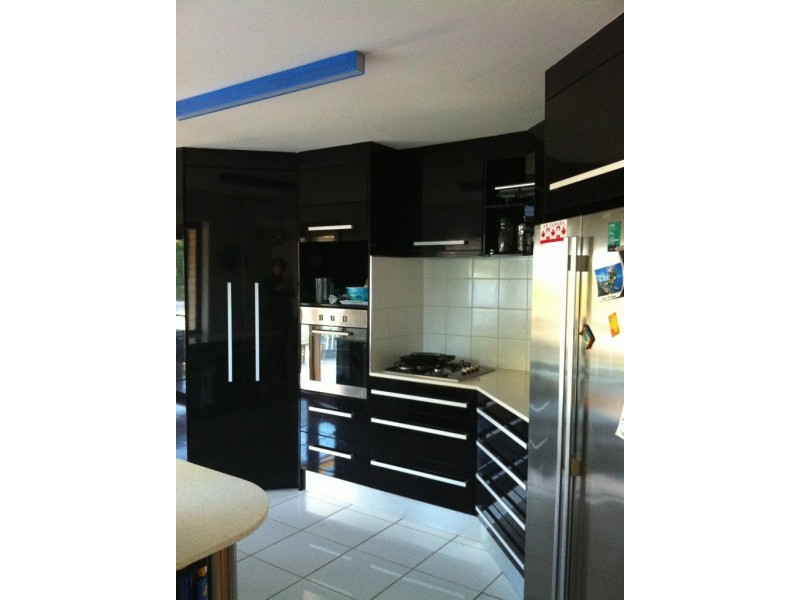 13 Driftwood Drive, Rosslyn QLD 4703