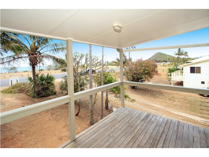 656 Scenic Highway, Mulambin QLD 4703