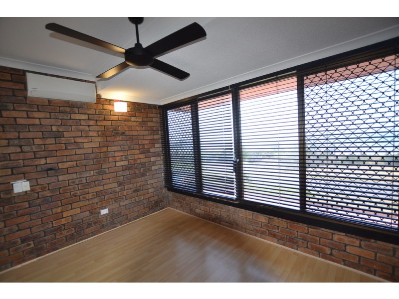 9/10 Kerr Street, Meikleville Hill QLD 4703