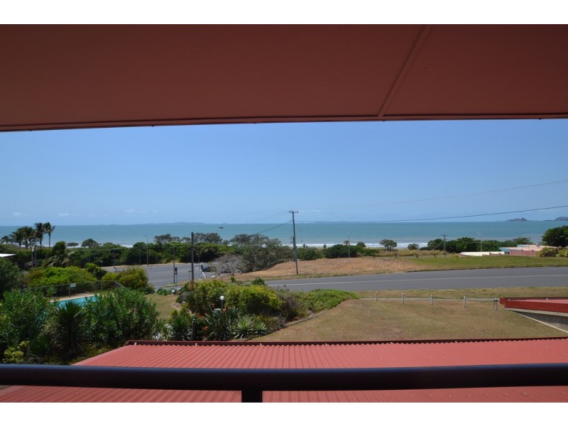 9/10 Kerr Street, Meikleville Hill QLD 4703