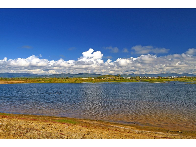 75 Amalfi Drive, Zilzie QLD 4710