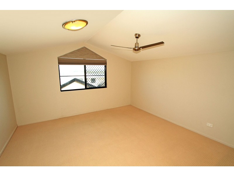 75 Amalfi Drive, Zilzie QLD 4710