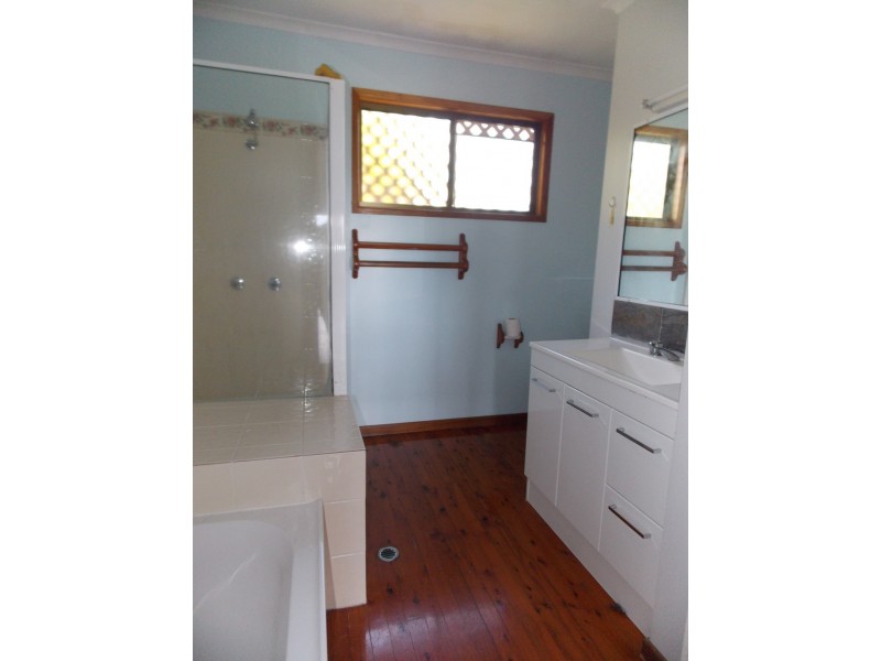 33 Eden Way, Yeppoon QLD 4703