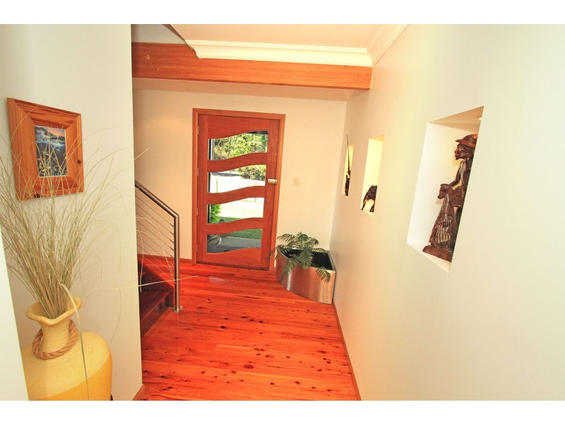 142 Schofield Parade, Keppel Sands QLD 4702