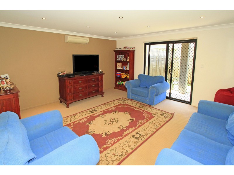 31 Miami Crescent, Pacific Heights QLD 4703