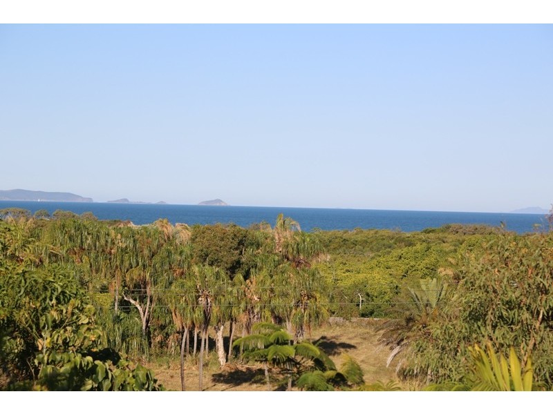 18 Macaulay Way, Pacific Heights QLD 4703