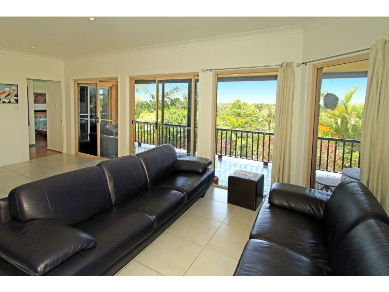 18 Macaulay Way, Pacific Heights QLD 4703