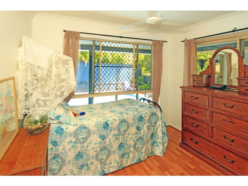 18 Macaulay Way, Pacific Heights QLD 4703