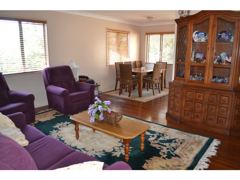 147 Matthew Flinders Drive, Cooee Bay QLD 4703