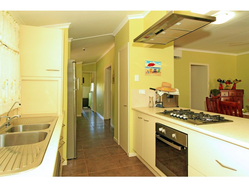 80 Hoys Road, Coowonga QLD 4702