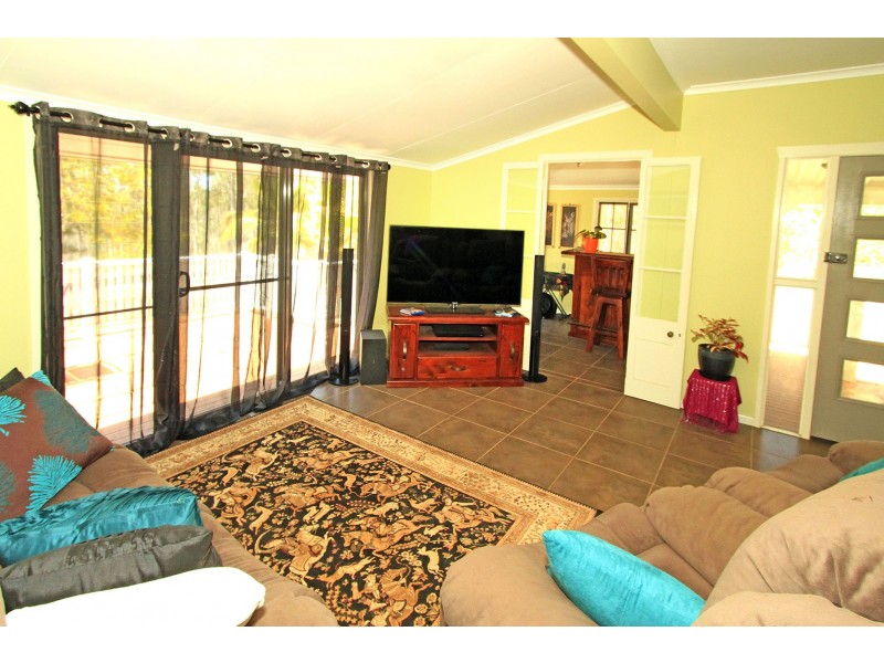80 Hoys Road, Coowonga QLD 4702