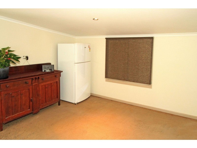 80 Hoys Road, Coowonga QLD 4702
