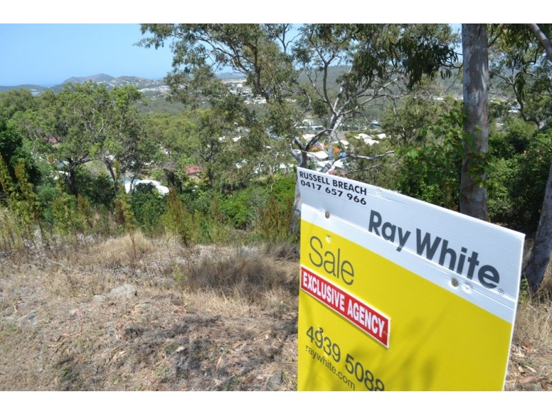 5 Banksia Place, Taranganba QLD 4703