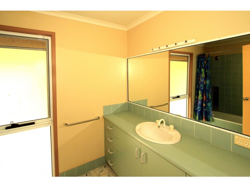 35 Ocean Circle, Yeppoon QLD 4703
