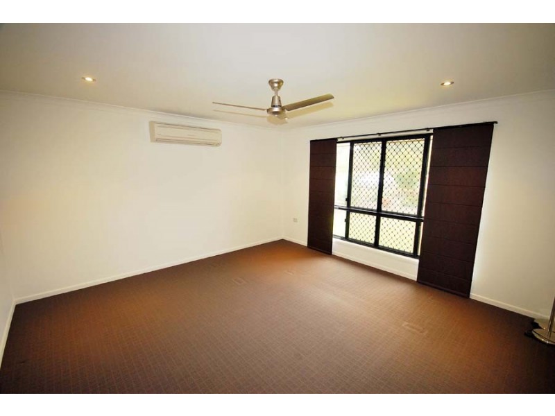 4 Vaglass Street, Yeppoon QLD 4703