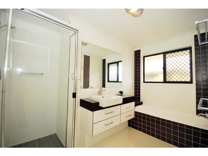 4 Vaglass Street, Yeppoon QLD 4703
