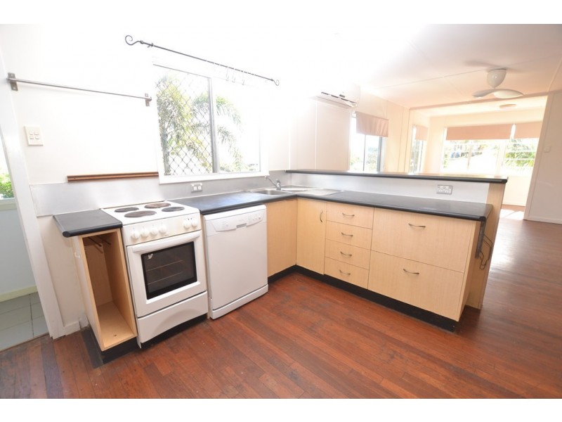 10 Cathne Street TENANT APPROVED, Cooee Bay QLD 4703