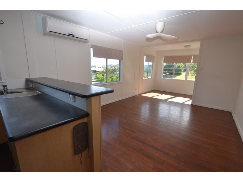 10 Cathne Street TENANT APPROVED, Cooee Bay QLD 4703
