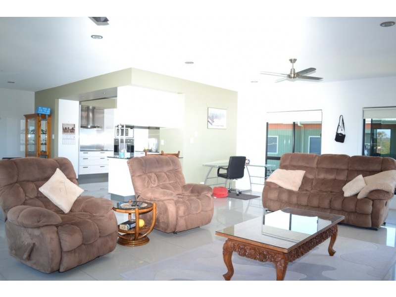 15 Pfaff Street, Yeppoon QLD 4703