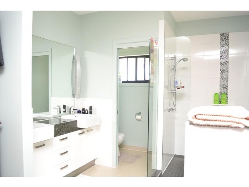 15 Pfaff Street, Yeppoon QLD 4703