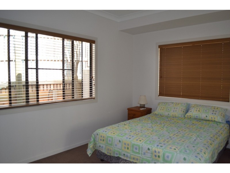 76 Carbeen Drive, Taranganba QLD 4703