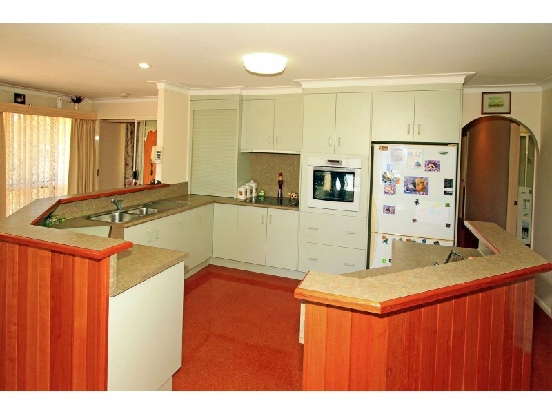 64 Schofield Parade, Keppel Sands QLD 4702