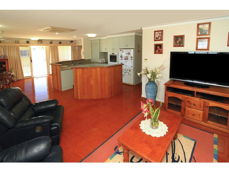 64 Schofield Parade, Keppel Sands QLD 4702