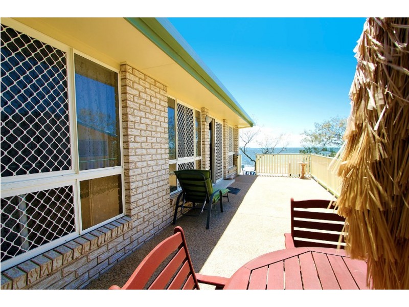 64 Schofield Parade, Keppel Sands QLD 4702