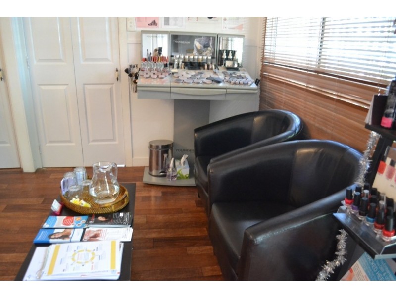 33 Hill Street, Yeppoon QLD 4703