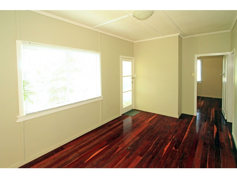 57 Matthew Flinders Drive, Cooee Bay QLD 4703