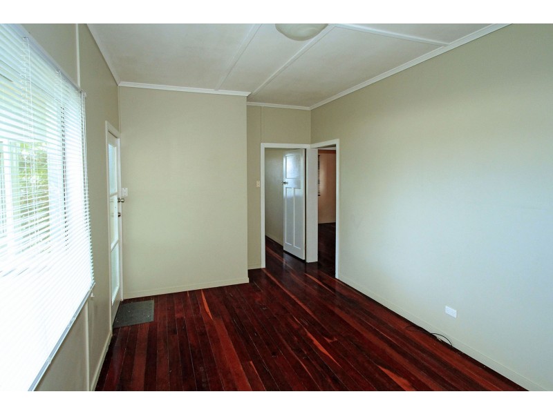 57 Matthew Flinders Drive, Cooee Bay QLD 4703