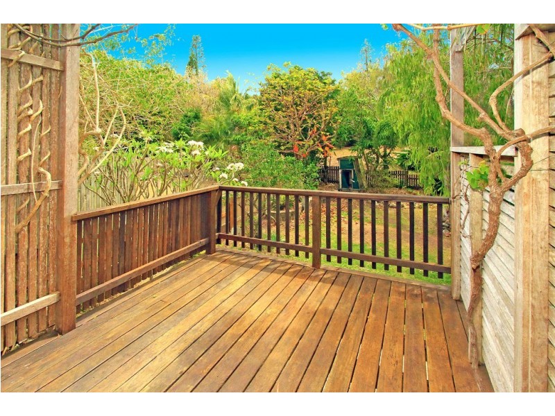 57 Matthew Flinders Drive, Cooee Bay QLD 4703