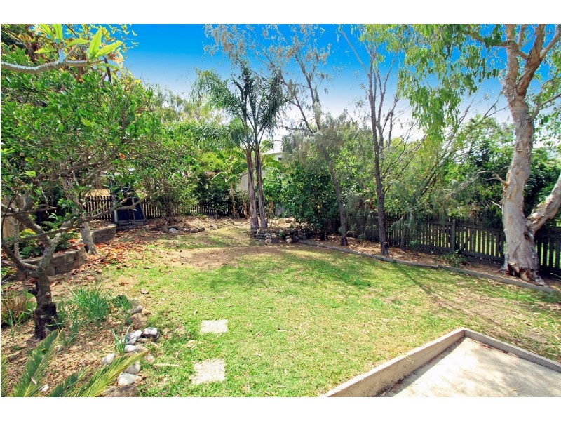 57 Matthew Flinders Drive, Cooee Bay QLD 4703