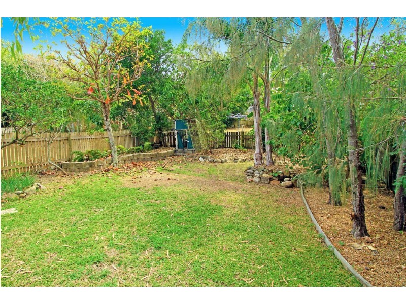 57 Matthew Flinders Drive, Cooee Bay QLD 4703