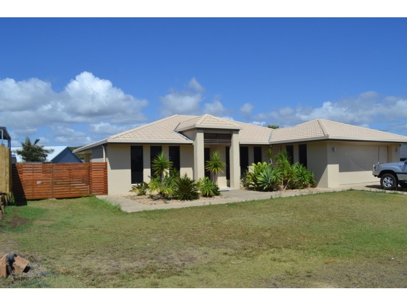 8 Nautilus Street, Yeppoon QLD 4703