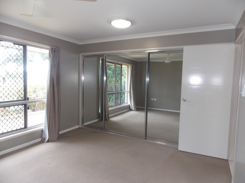33 Dune Circuit, Lammermoor QLD 4703