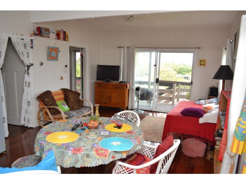 52 Archer Street, Emu Park QLD 4710