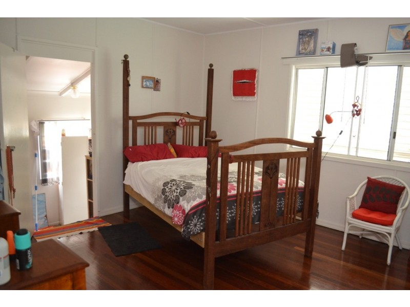 52 Archer Street, Emu Park QLD 4710
