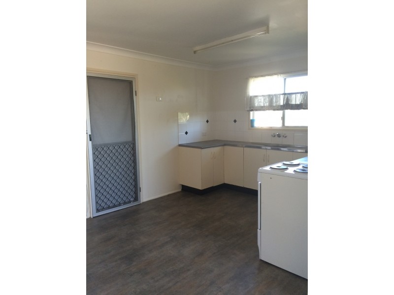 43 Poplar Street, Cooee Bay QLD 4703